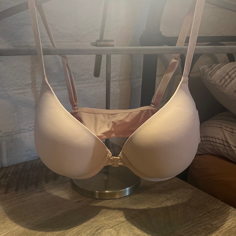 PINK Wear Everywhere Front Close Push Up Bra